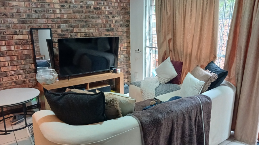 To Let 1 Bedroom Property for Rent in Walmer Eastern Cape